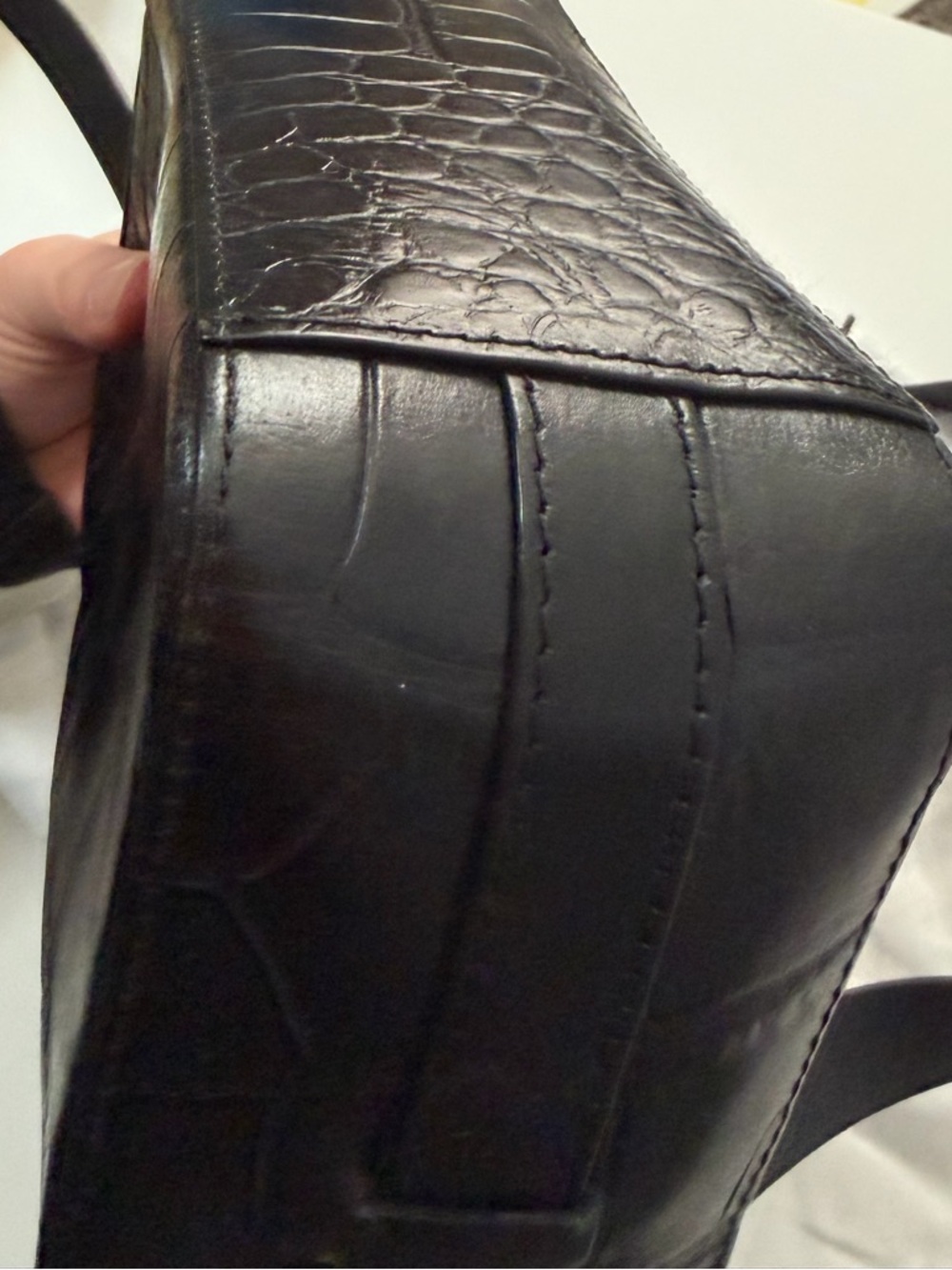 Reiss Black Croc-Textured Leather Crossbody Camera Bag - Picture 6 of 11